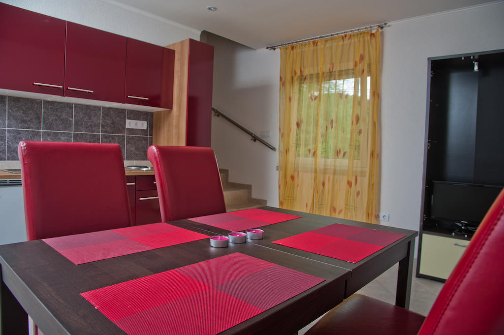 Alt Baden Apartement Dunaszekcso ห้อง รูปภาพ